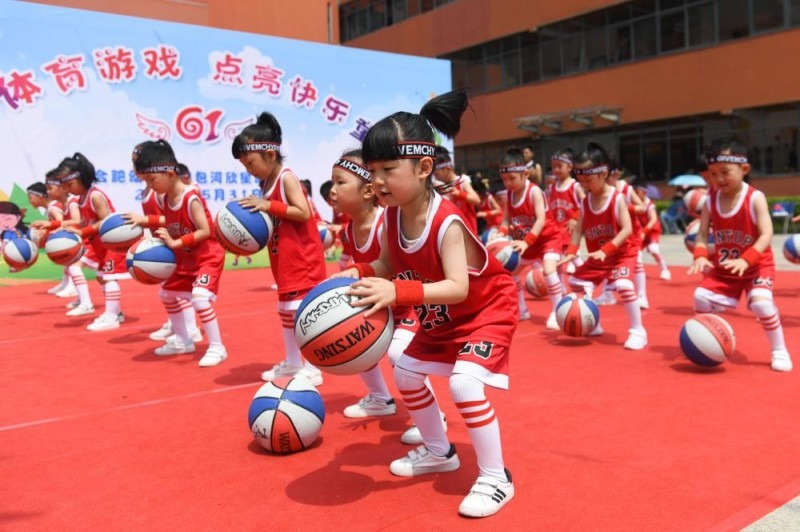 快船队取胜后，马克斯·克罗斯比与詹姆斯·哈登互动交流！